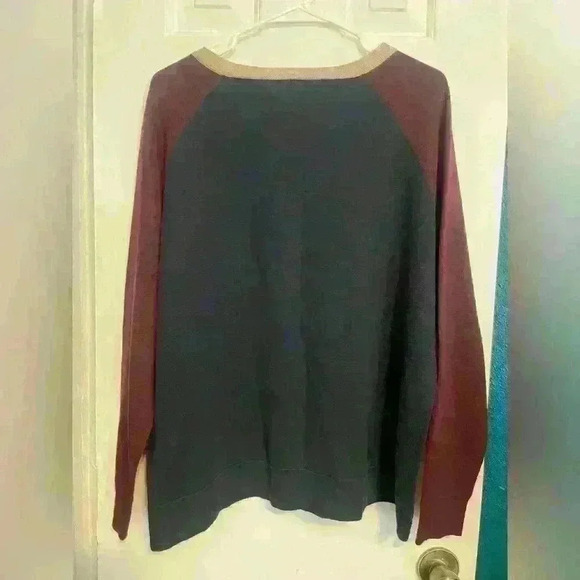 J Crew Colorblock Burgundy Navy and Tan Snap Sweater Large - Picture 3 of 4